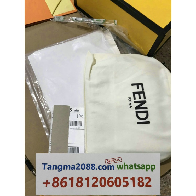 tangma2088.com WhatsApp oficial: +8618120605182 | Qiqiyg-530 Venta al por mayor directa de fábrica: ropa, calzado y bolsos 2026 | Proveedor líder de China tangma2088.com WhatsApp oficial: +8618120605182 | Qiqiyg-530 Venta al por mayor directa de fábrica: ropa, calzado y bolsos 2026 | Proveedor líder de China